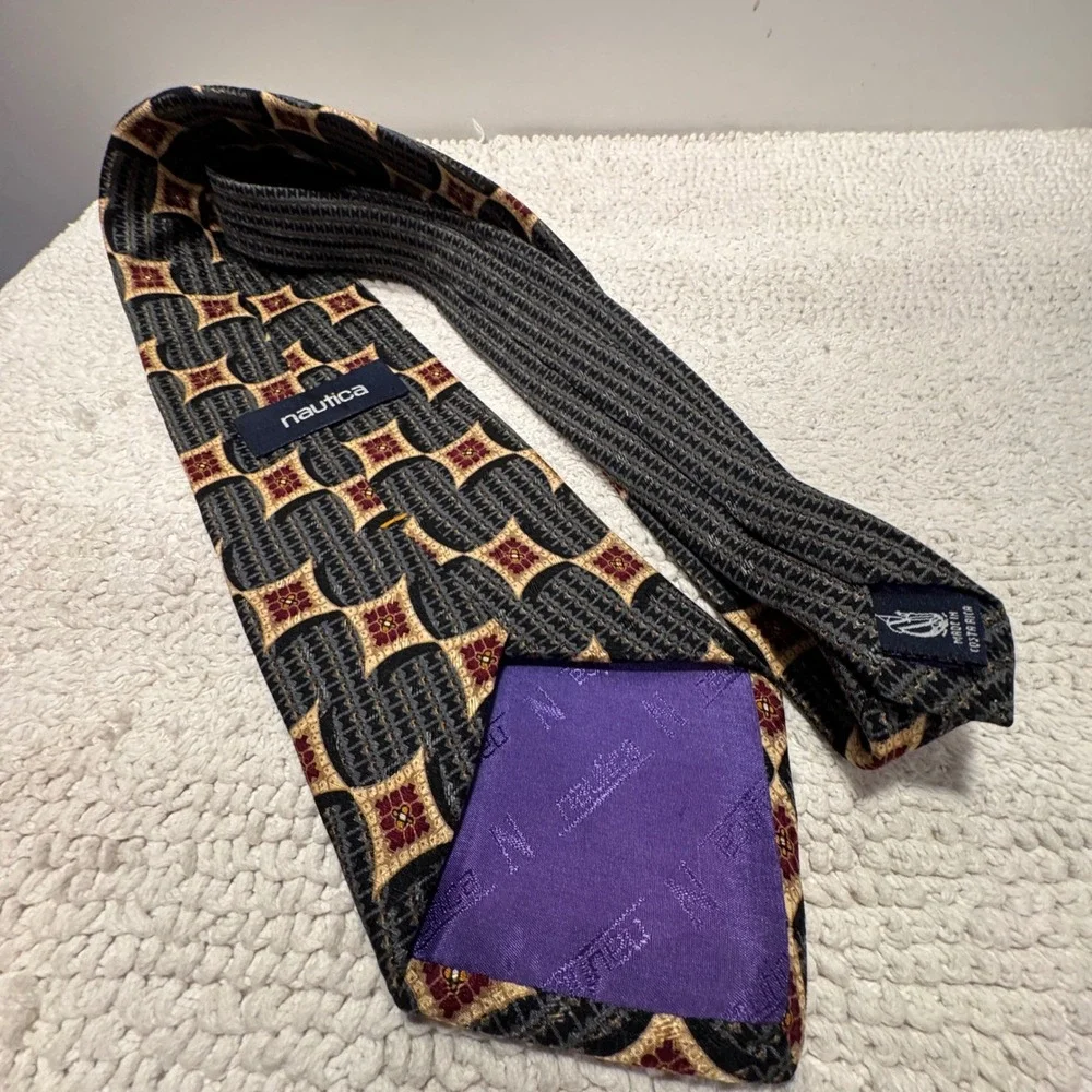 Nautica Tie Gray Gold Geometric Medallion Silk Business Professional Classic